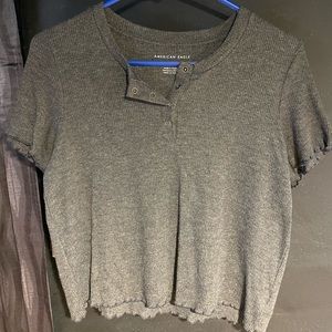 American Eagle women’s t-shirt